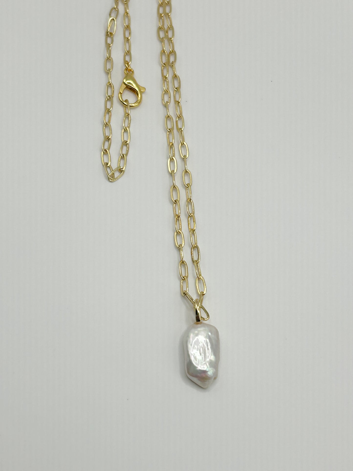 Distressed Pearl Necklace